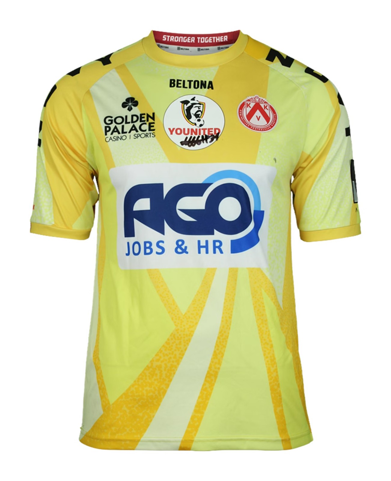 KV Kortrijk 2021-22 GK 1 Kit