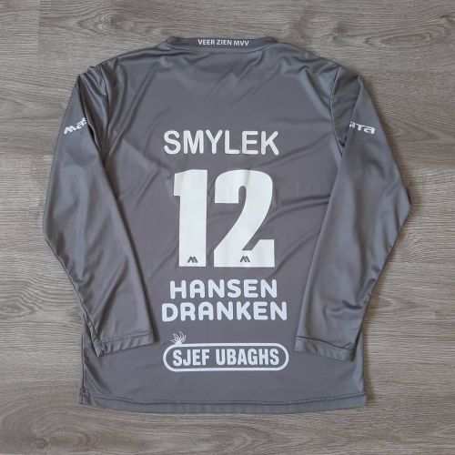MVV Maastricht 2017-18 GK Kit