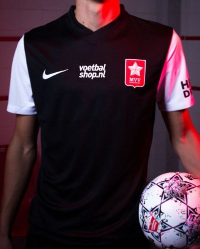 MVV Maastricht 2022-23 Away Kit