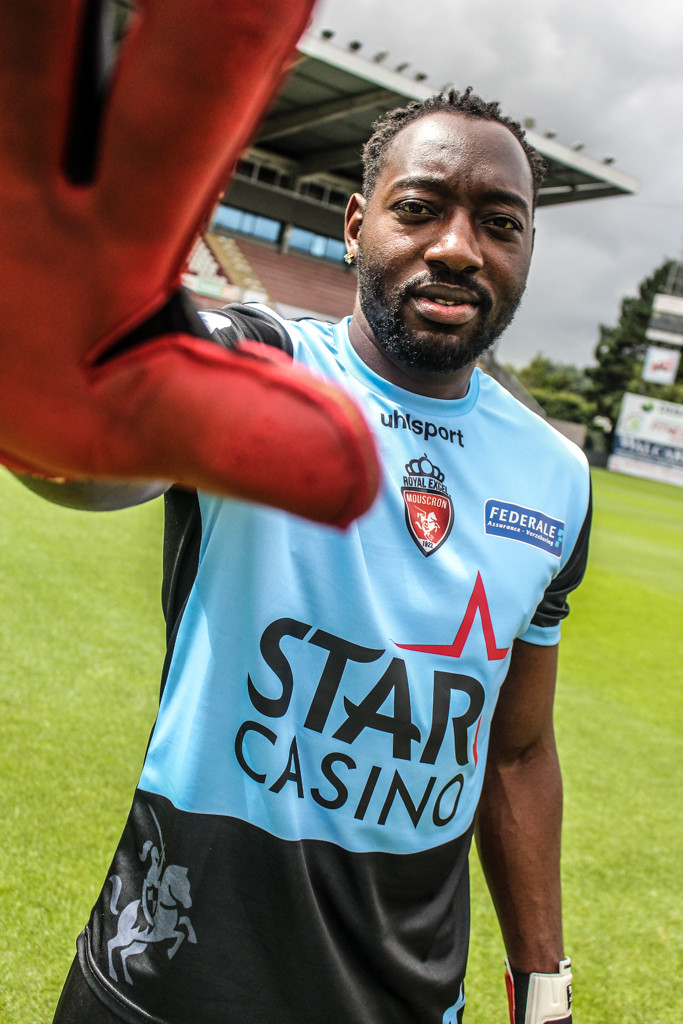Royal Excel Mouscron 2021-22 Third Kit