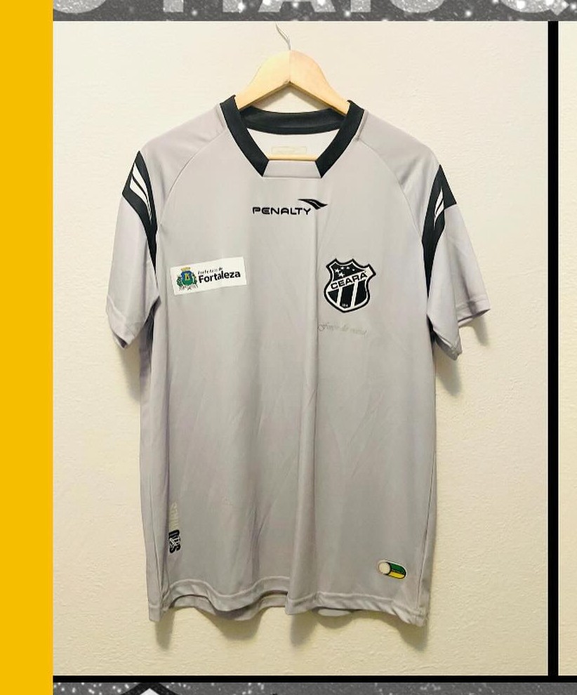 Ceará 2011 GK Third Kit
