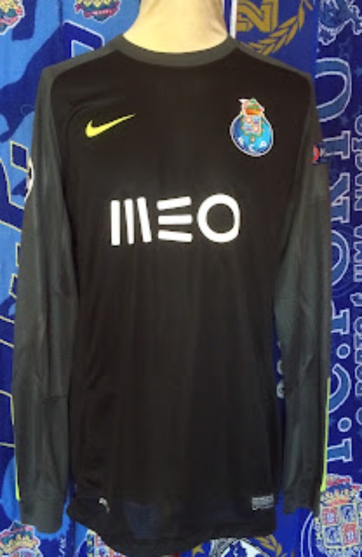 FC Porto 2013-14 GK Kit