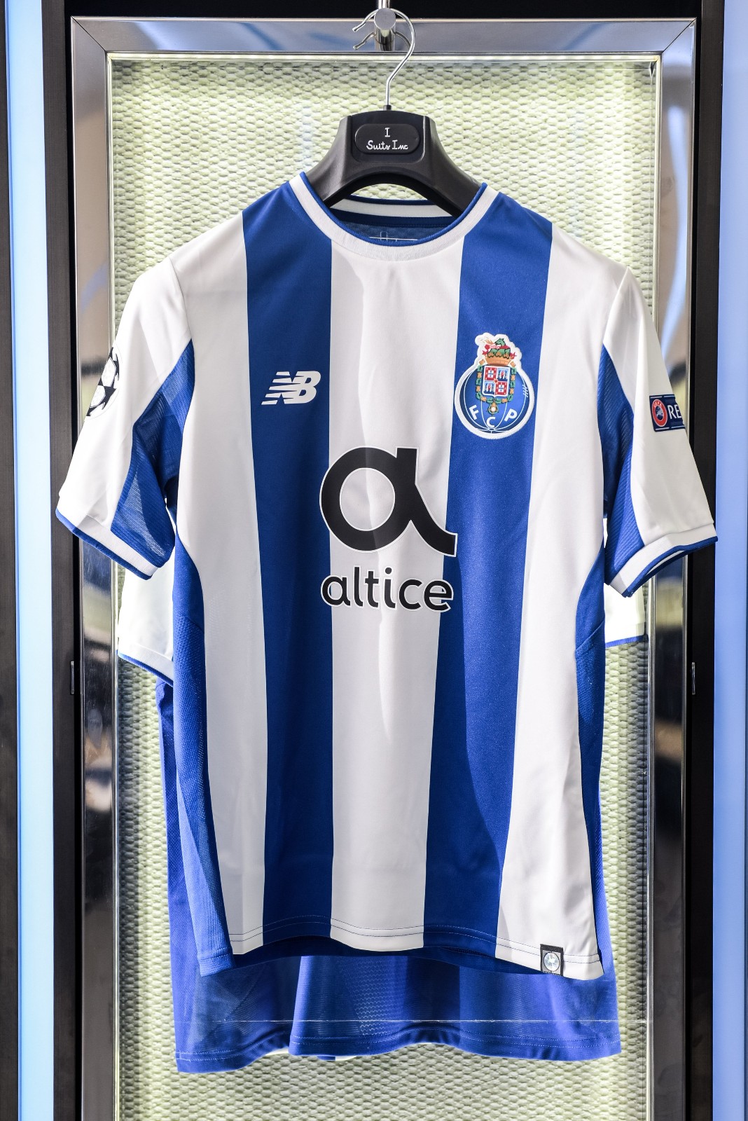 FC Porto 2017-18 Champions League Home Kit