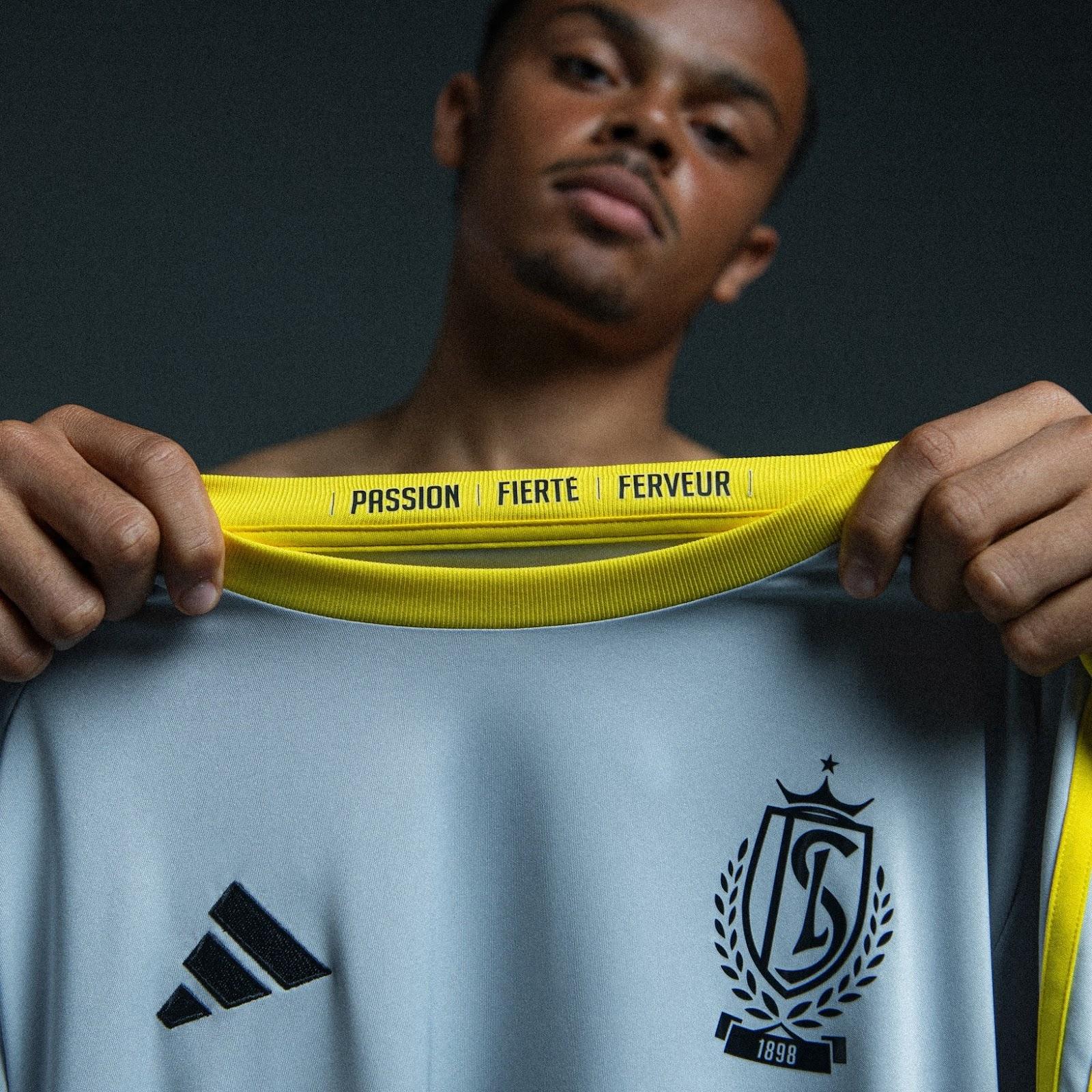 Standard Liège 2023-24 Third Kit