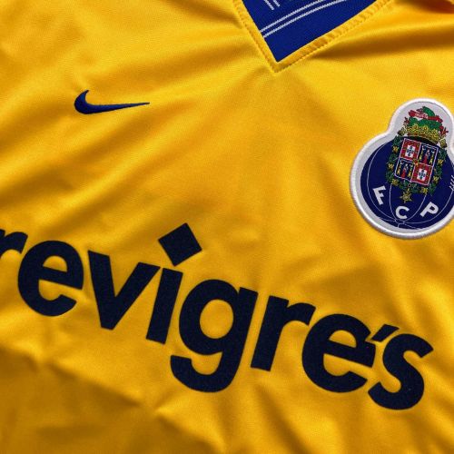 FC Porto 2000-01 Away Kit