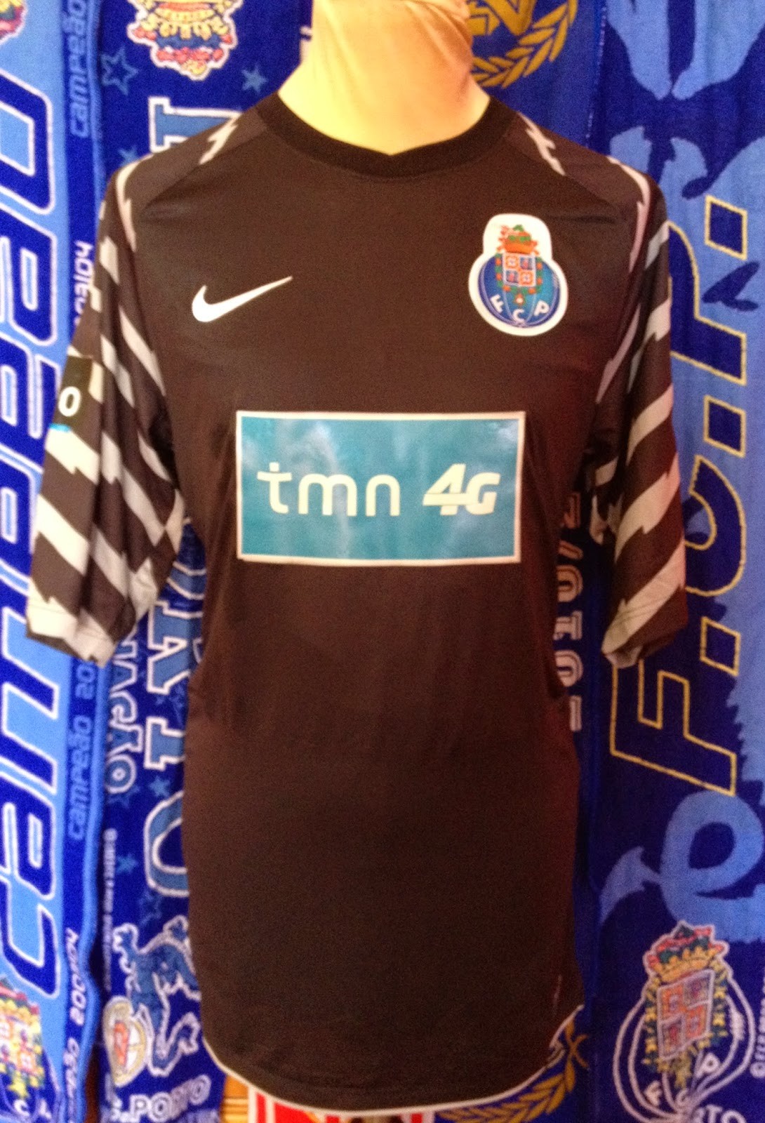 FC Porto 2010-11 GK 2 Kit