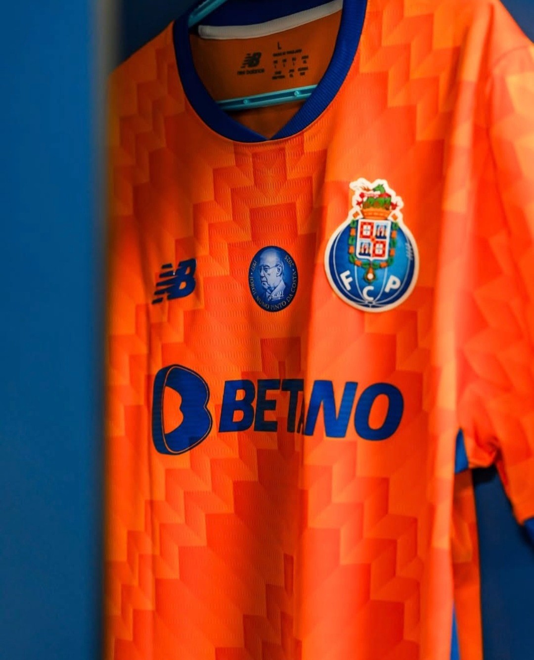 FC Porto 2024-25 Away V2 Kit