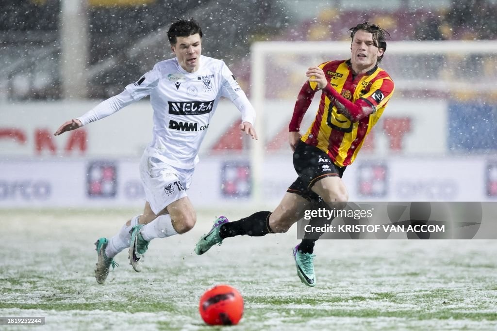 Sint-Truidense VV 2023-24 Third Kit