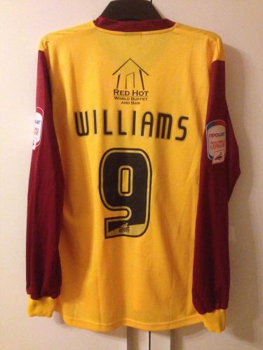 Northampton Town 2011-12 Away Kit