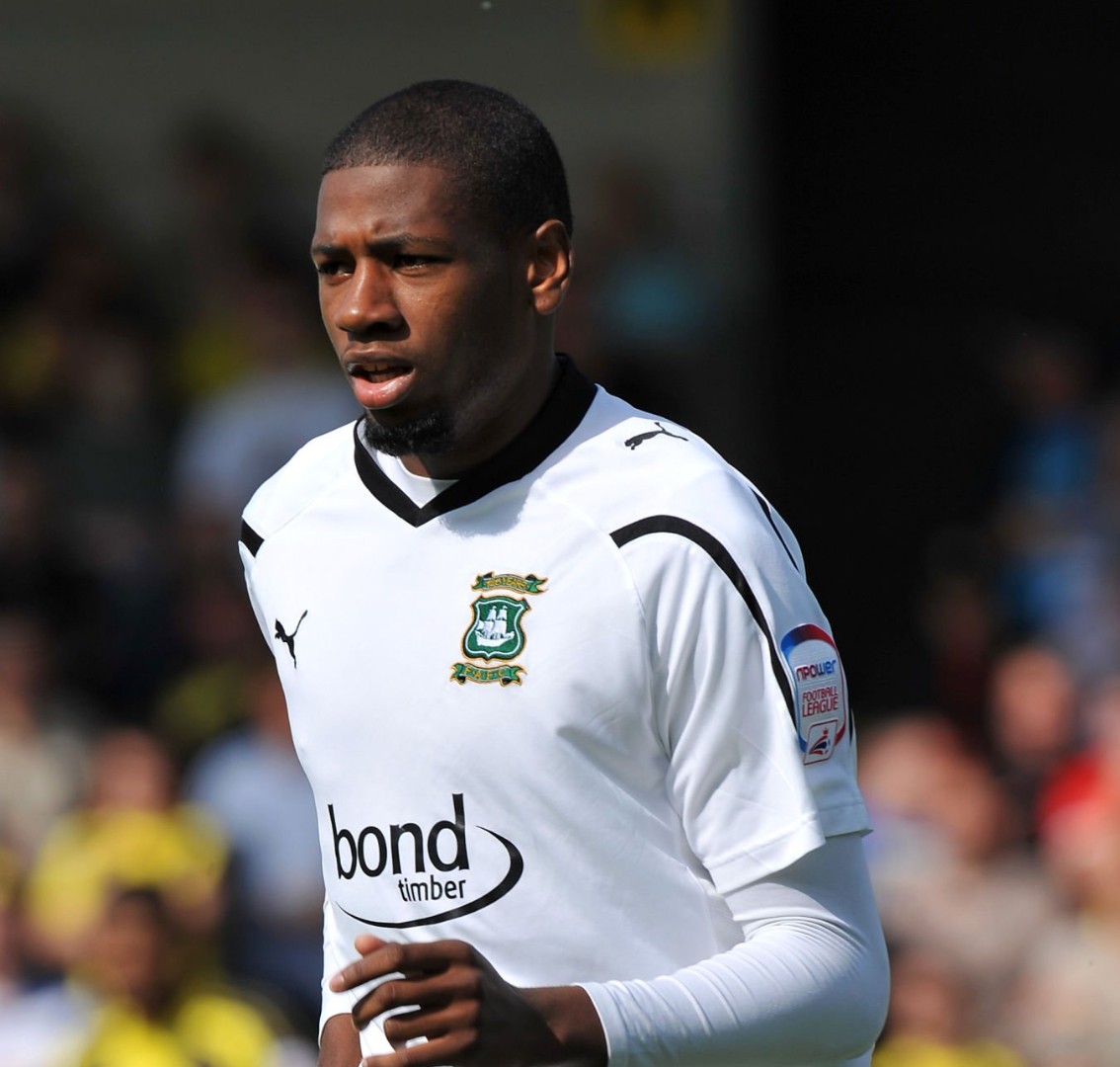 Plymouth Argyle 2011-12 Away Kit