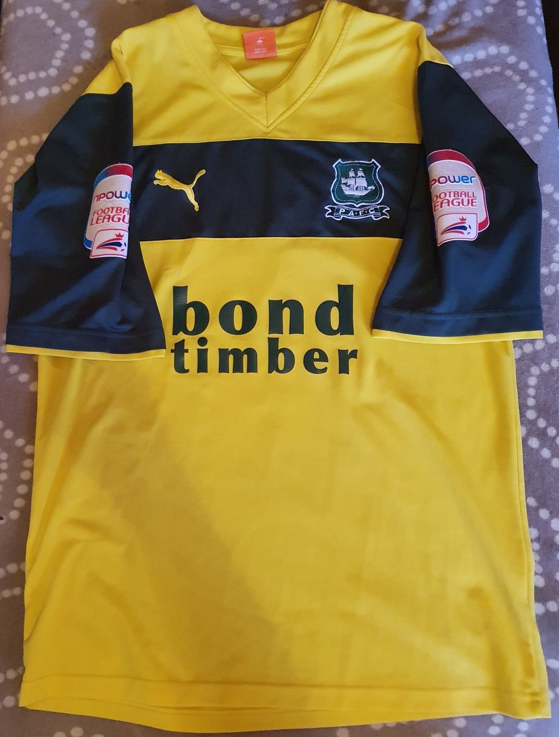 Plymouth Argyle 2012-13 Away Kit
