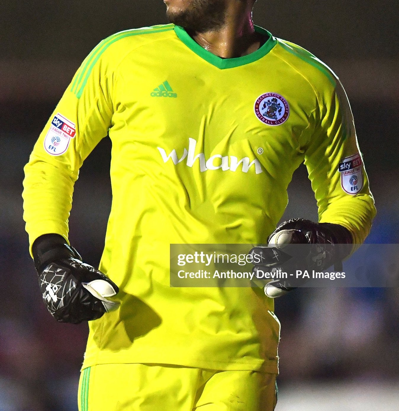 Accrington Stanley 2017-18 GK 1 Kit