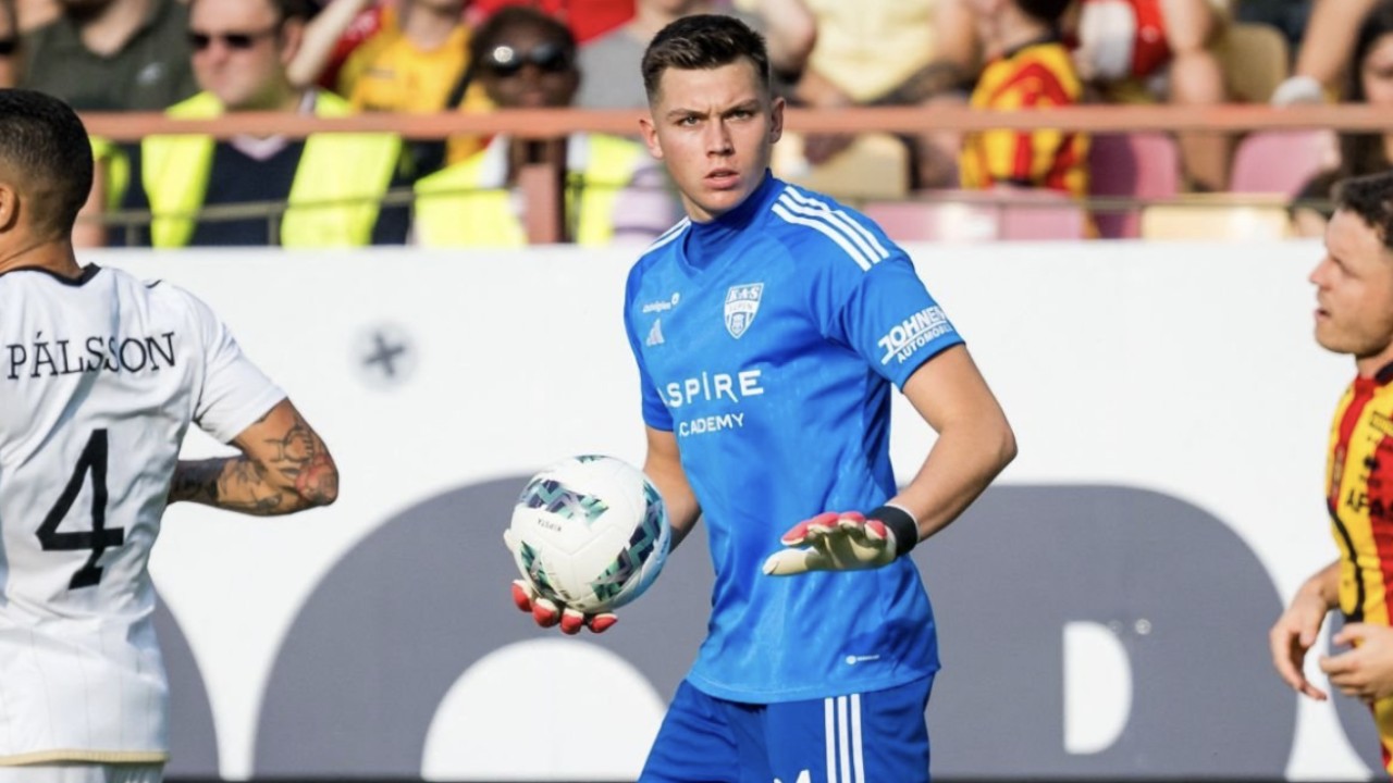 KAS Eupen 2023-24 GK 1 Kit