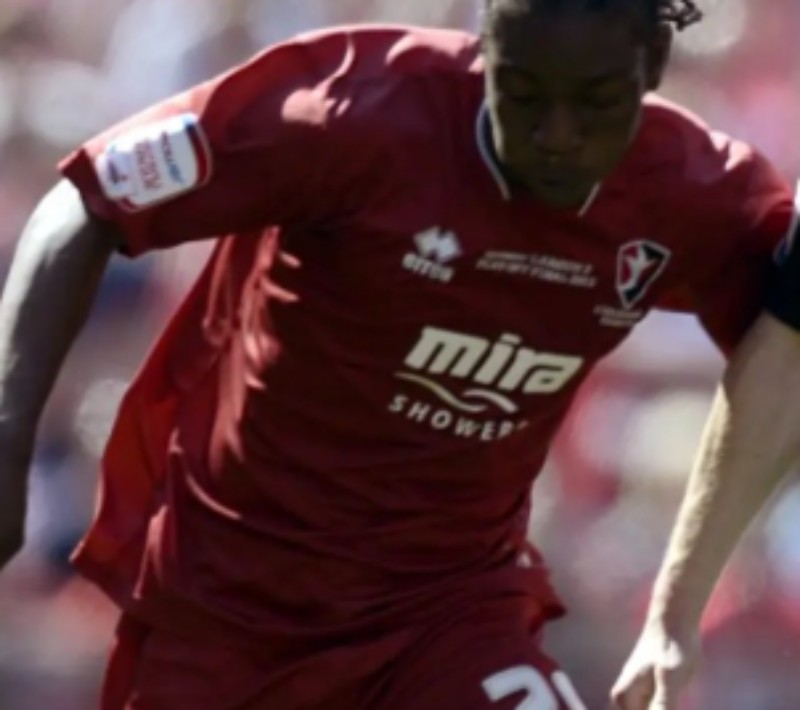 Cheltenham Town 2011-12 EFL League Two Play-Off Final Kit