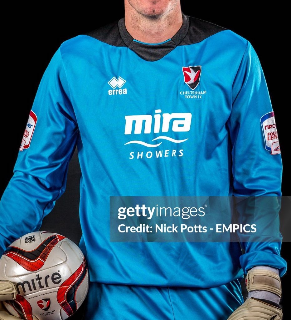 Cheltenham Town 2012-13 GK 2 Kit