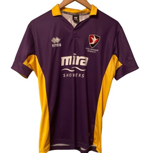 Cheltenham Town 2016-17 Away Kit