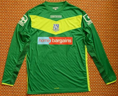 Tranmere Rovers 2014-15 GK 1 Kit