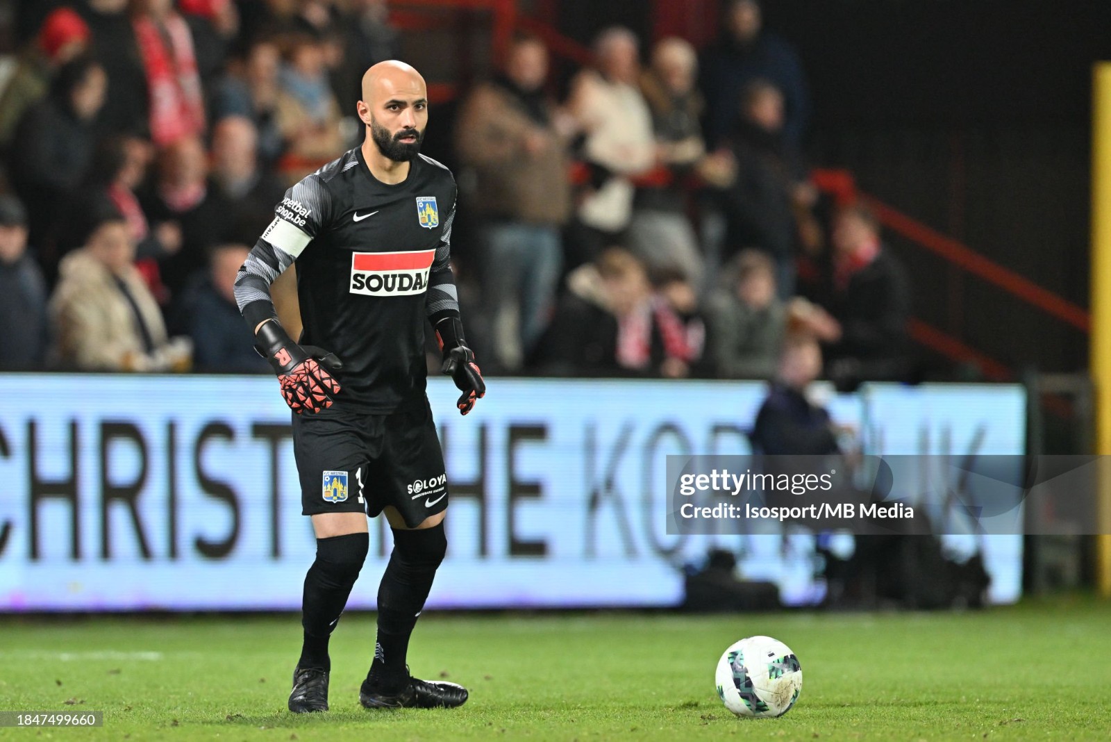 KVC Westerlo 2023-24 GK 2 Kit