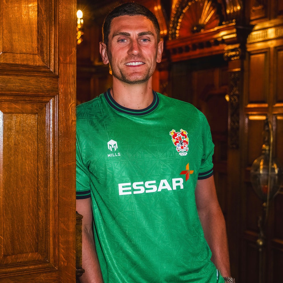 Tranmere Rovers 2024-25 GK 2 Kit
