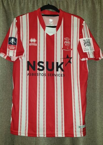 Lincoln City 2018-19 Home Kit