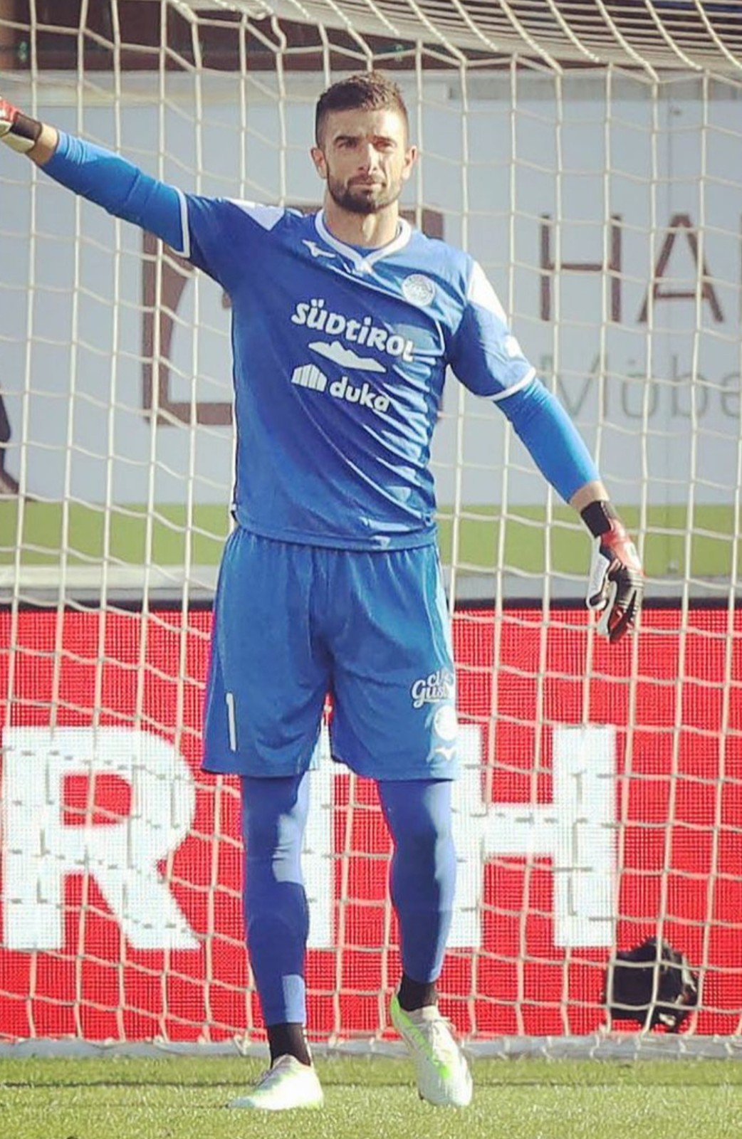 FC Südtirol 2023-24 GK 2 Kit