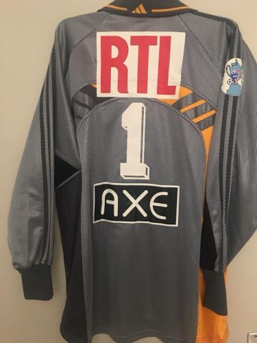 Olympique Marseille 1997-98 Coupe de France GK Kit