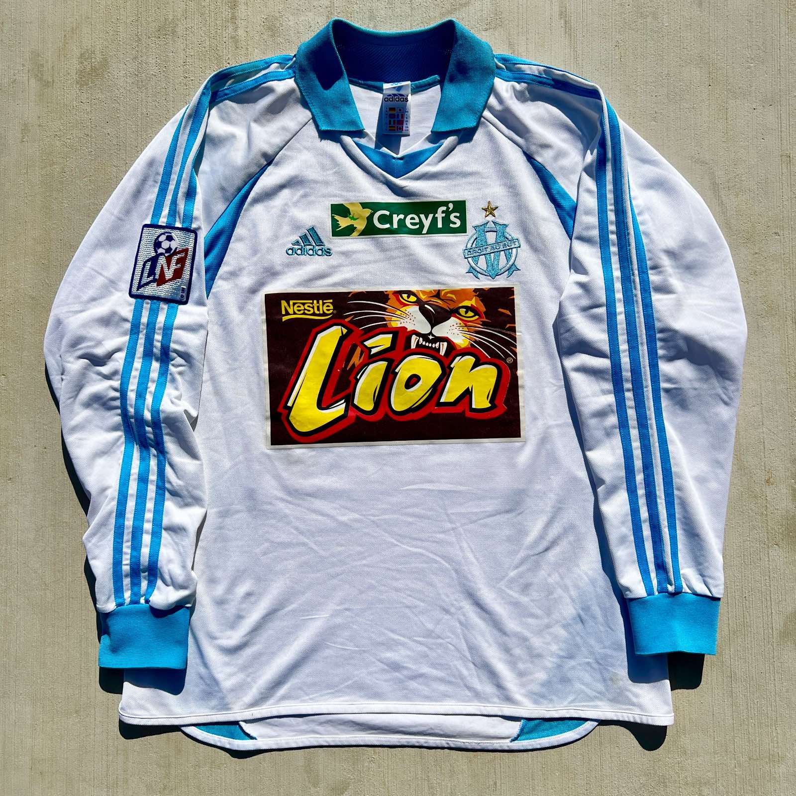 Olympique Marseille 2001-02 Coupe de la Ligue Home Kit
