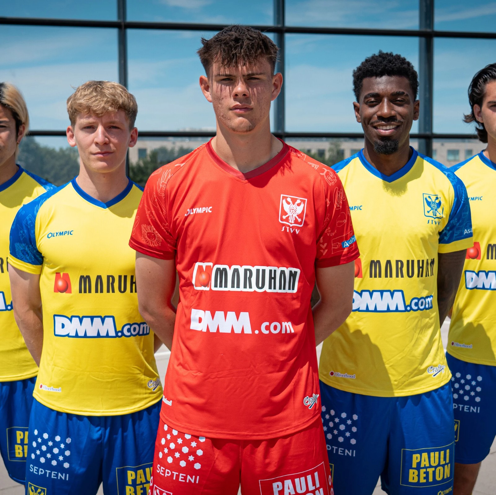 Sint-Truidense VV 2024-25 GK 1 Kit