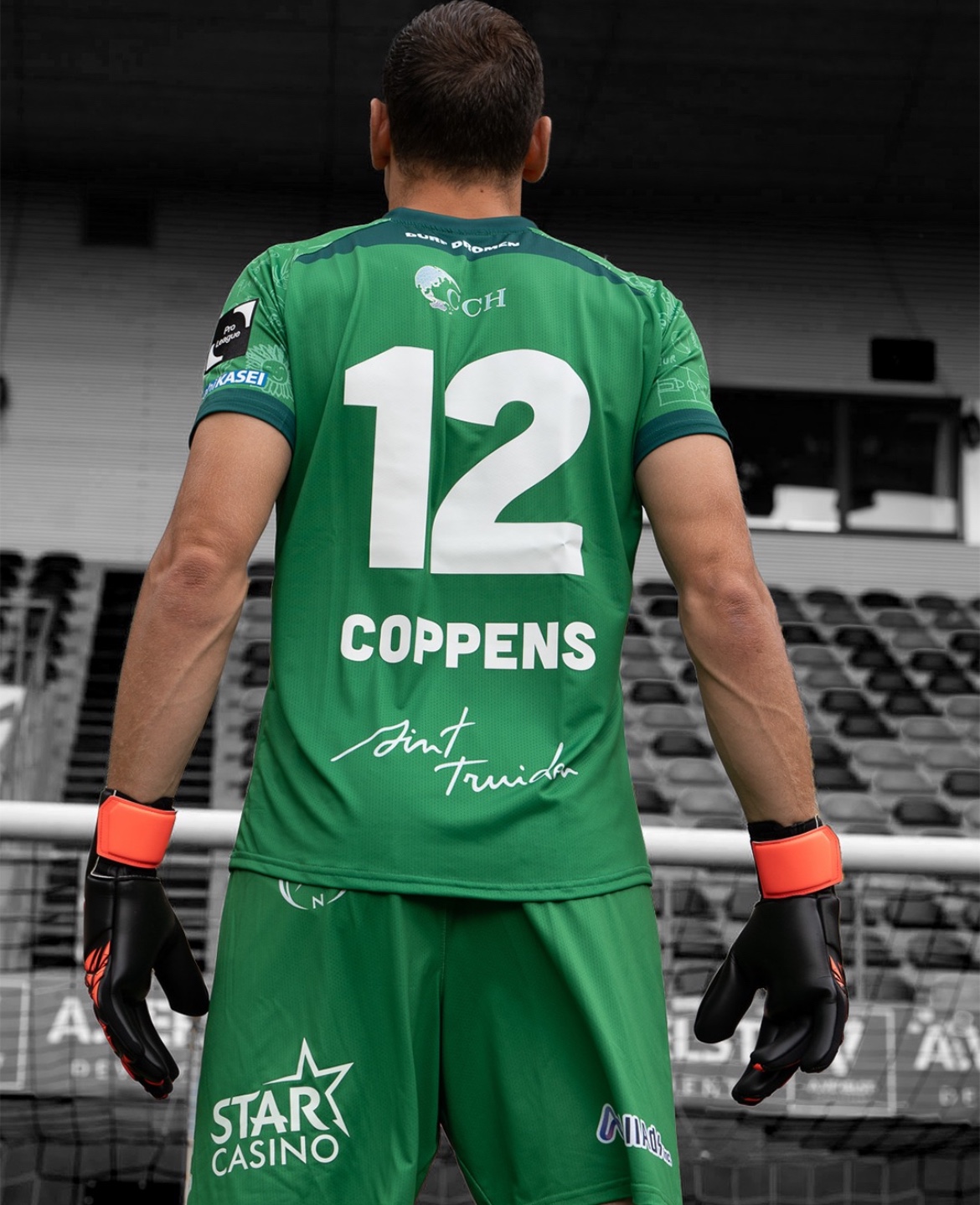 Sint-Truidense VV 2024-25 GK 2 Kit
