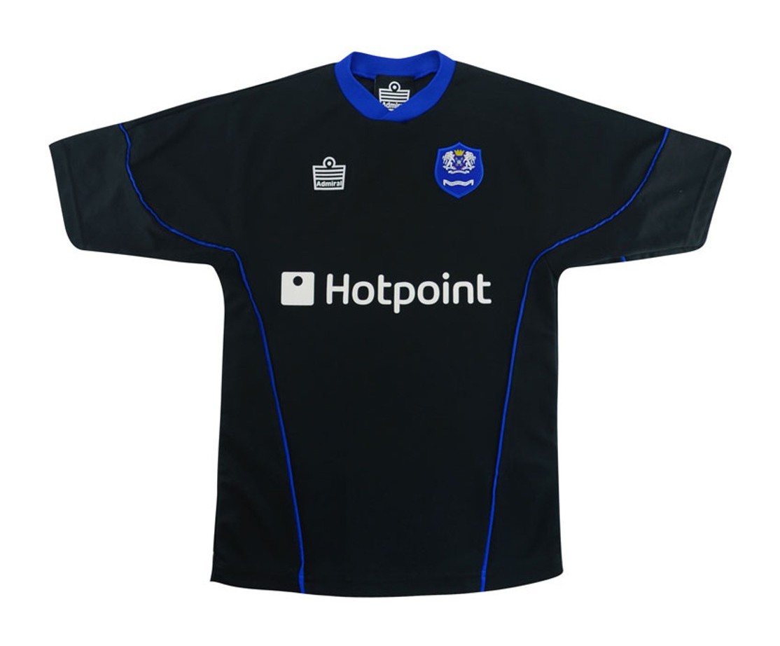 Peterborough United 2004-05 Away Kit