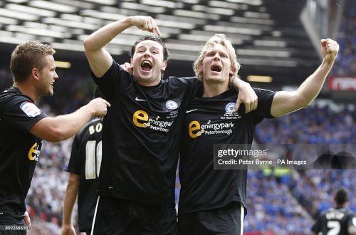Peterborough United 2010-11 EFL League One Play-Off Final Kit
