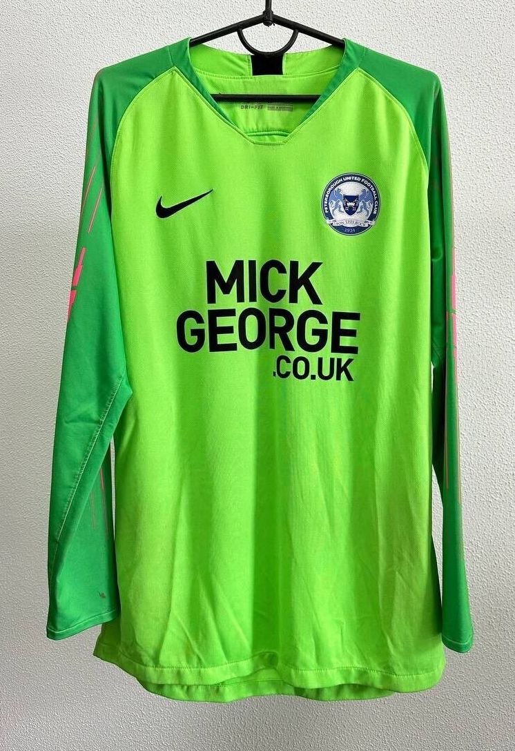 Peterborough United 2019-20 GK 1 Kit