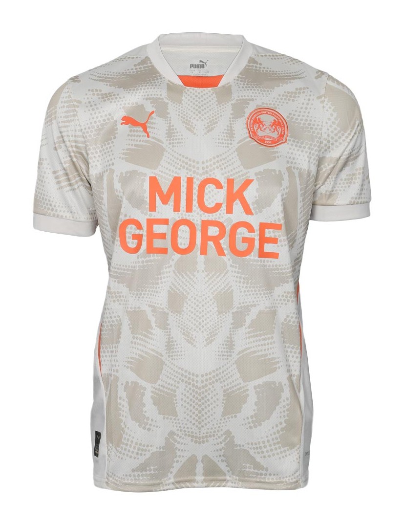 Peterborough United 2024-25 GK 1 Kit