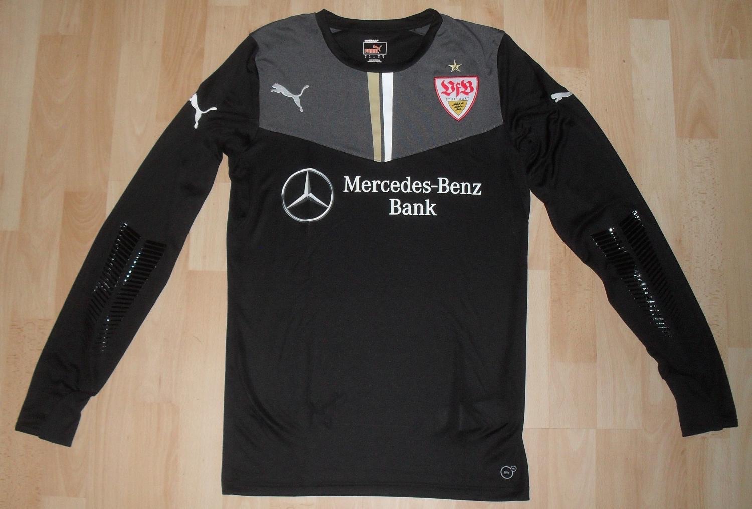 VfB Stuttgart II 2013-14 GK 2 Kit