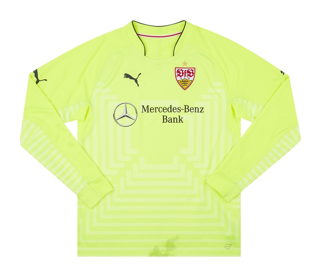 VfB Stuttgart II 2014-15 GK 1 Kit