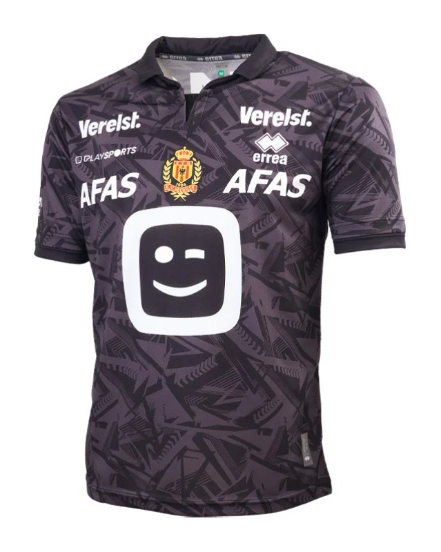 KV Mechelen 2024-25 Away Kit