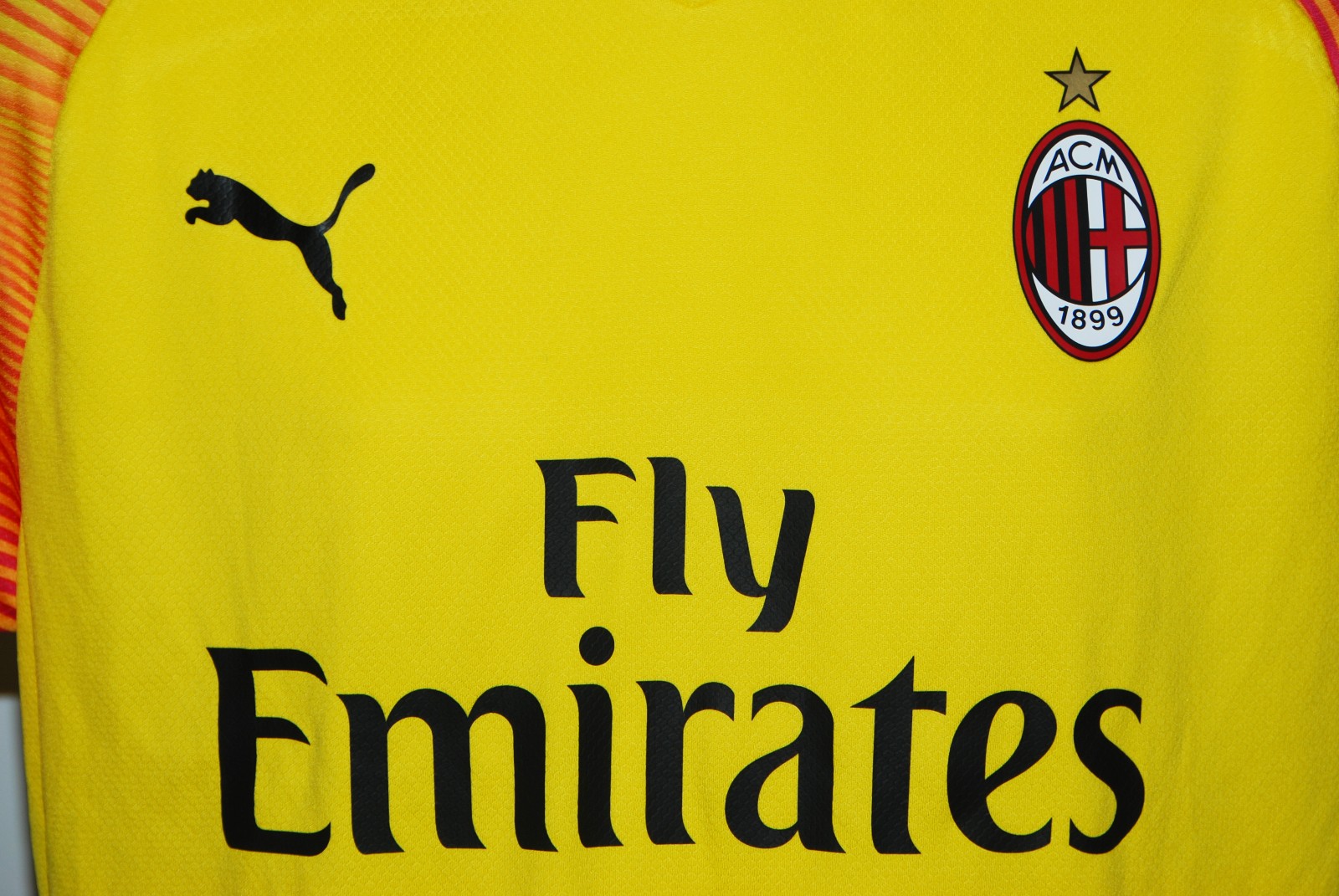 AC Milan 2019-20 GK Third Kit