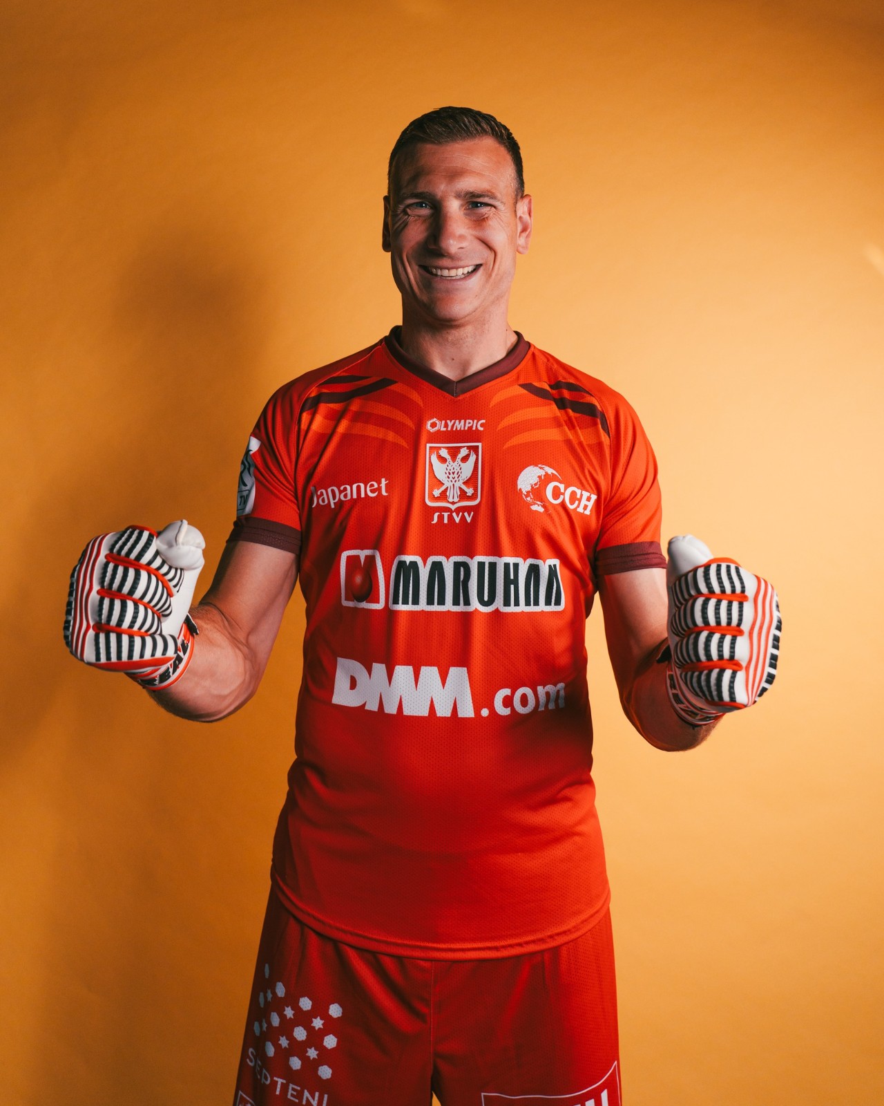 Sint-Truidense VV 2025-26 GK 1 Kit