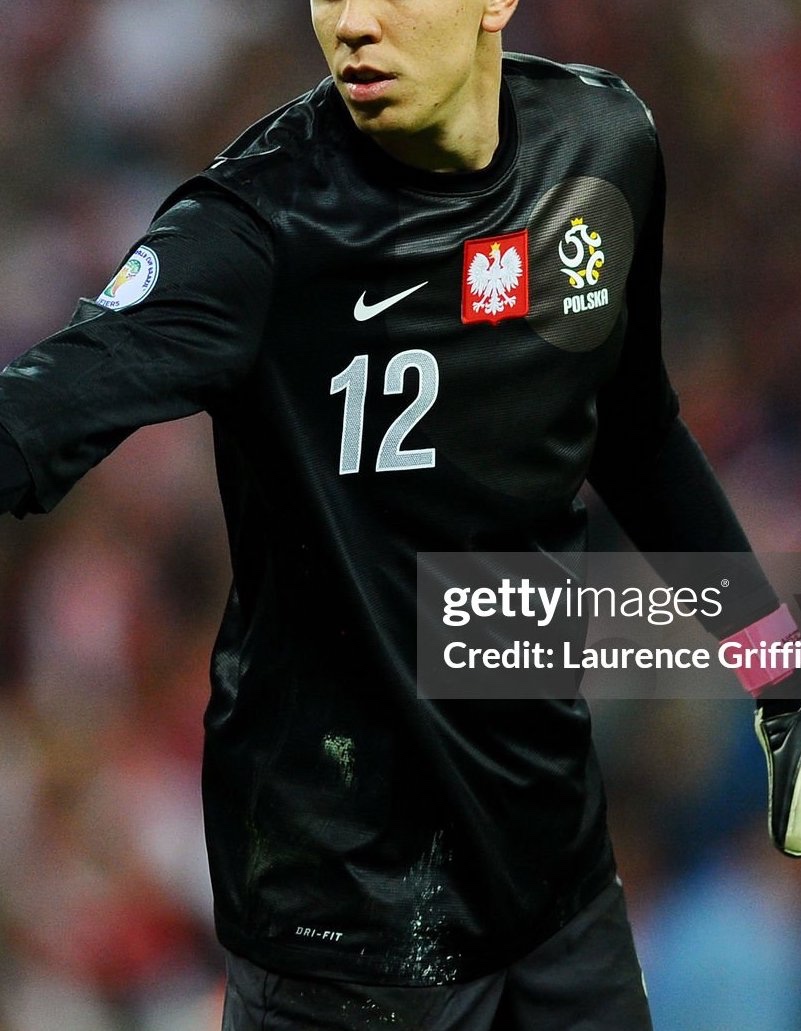 Poland 2012 GK 3 Kit