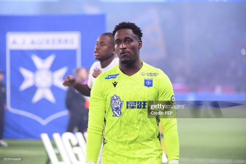 AJ Auxerre 2025-26 GK 3 Kit