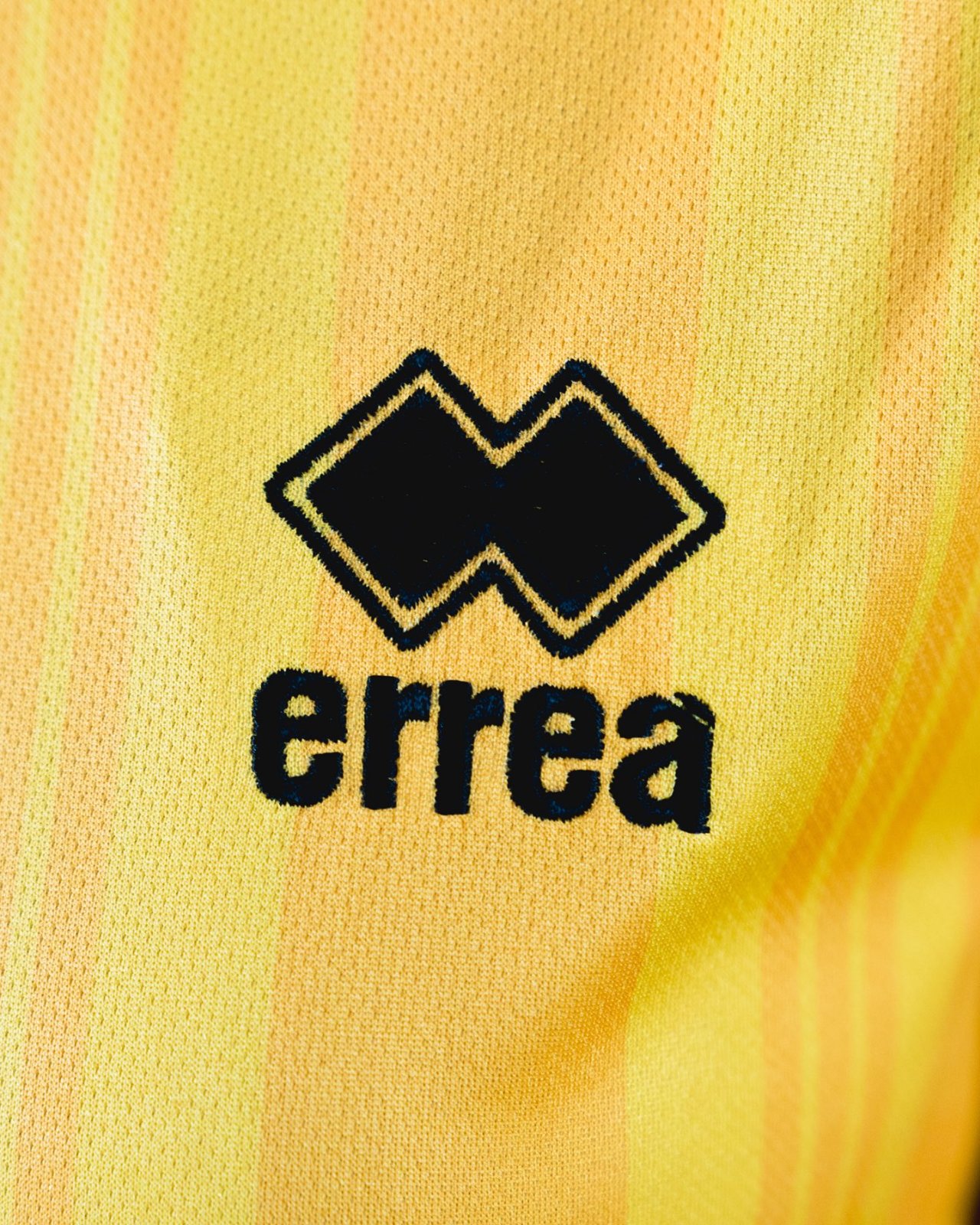 KV Mechelen 2025-26 Away Kit