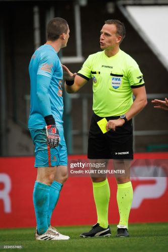 OH Leuven 2025-26 GK 2 Kit