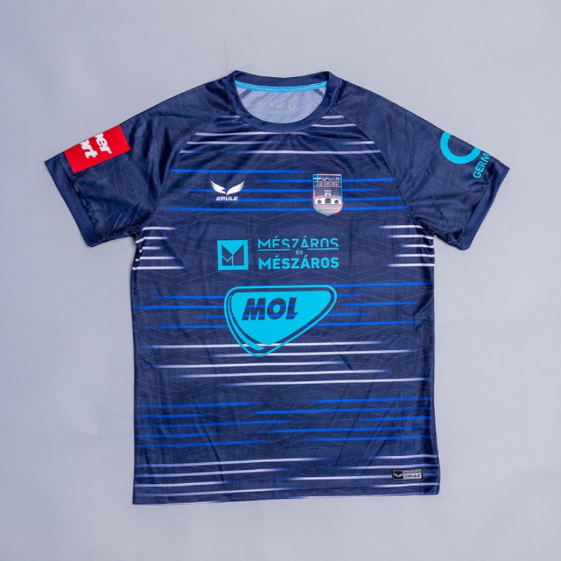 Away shirt