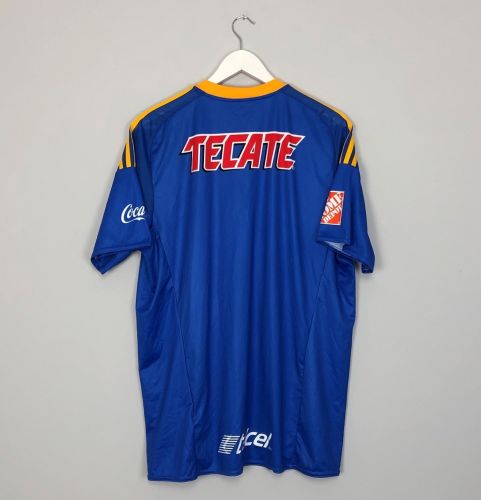 Tigres UANL 2016-17 Away Kit