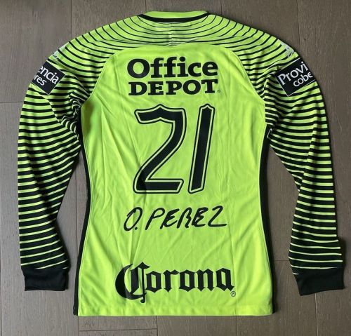 CF Pachuca 2016-17 GK Kit