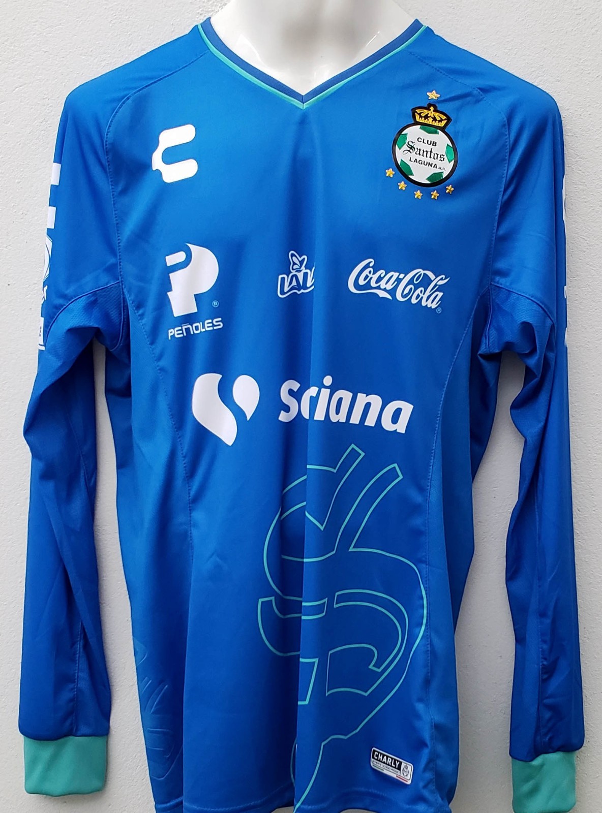 Santos Laguna 2018-19 GK Home Kit
