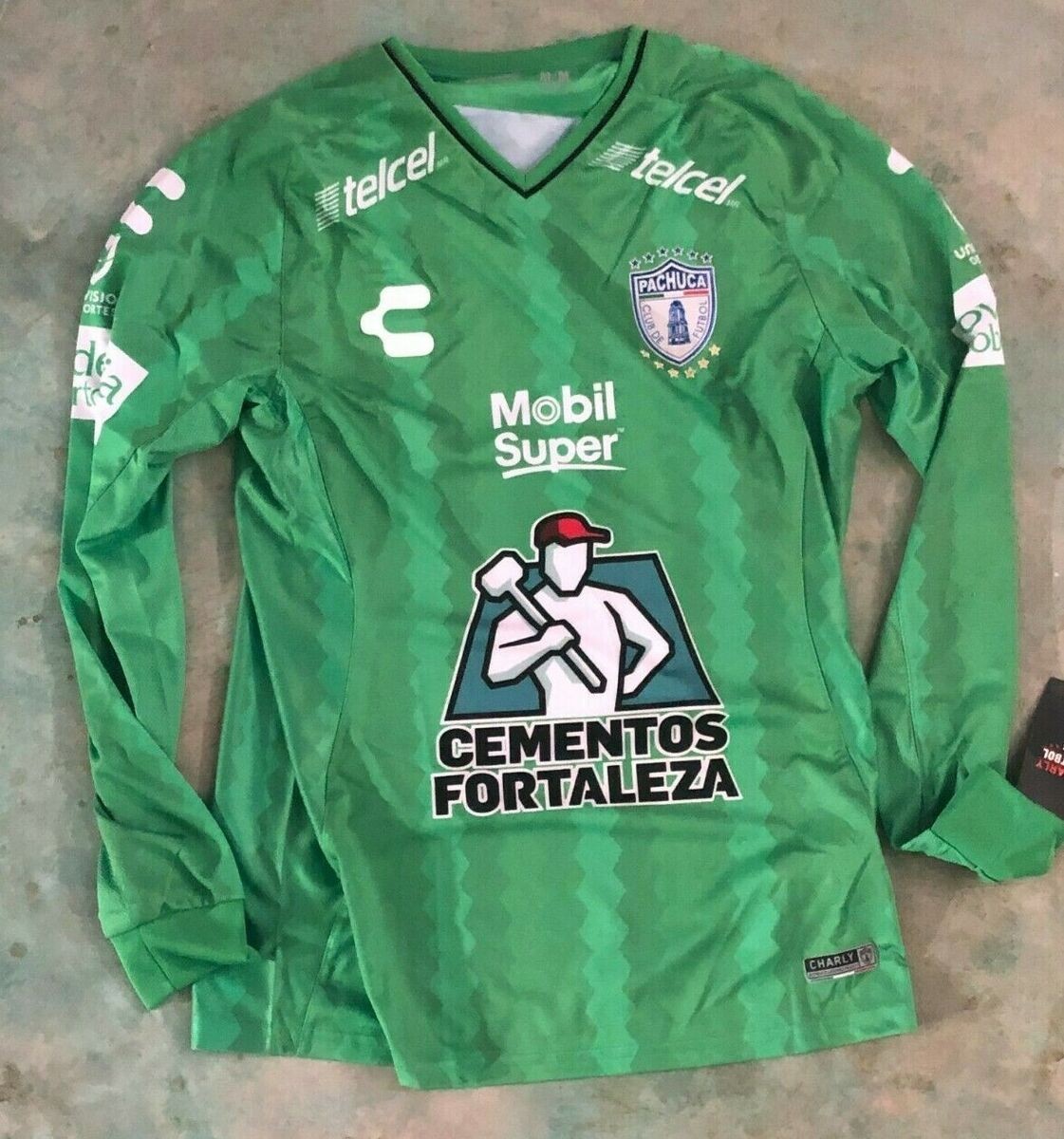 CF Pachuca 2018-19 GK Fourth Kit