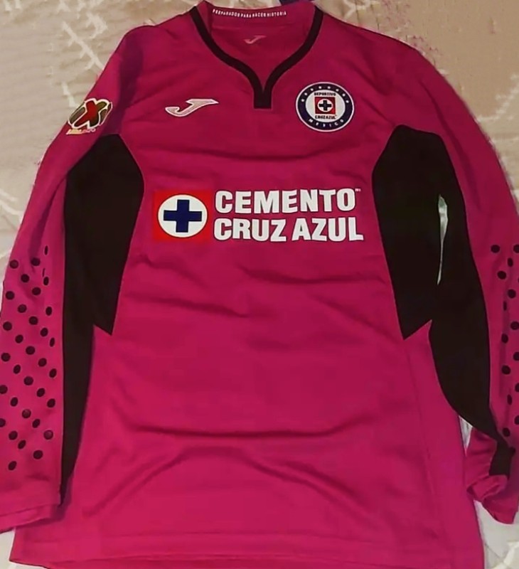 Cruz Azul 2018-19 GK Away Kit