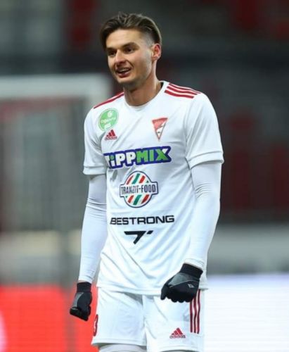 Debreceni VSC 2021-22 Away Kit