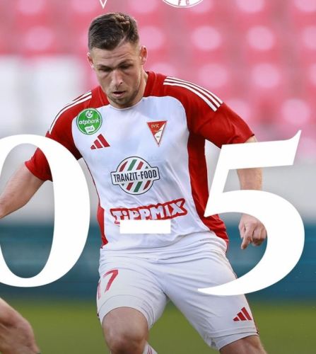 Debreceni VSC 2024-25 Away Kit